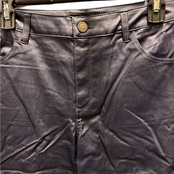 Susan Graver Coated Stretch Woven Pants Navy Petite 12 - Picture 3 of 4